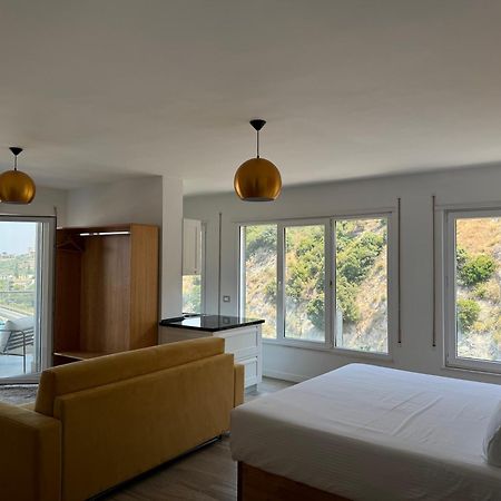Luxury Rooftop Suites By Blumont Škalngur Kültér fotó